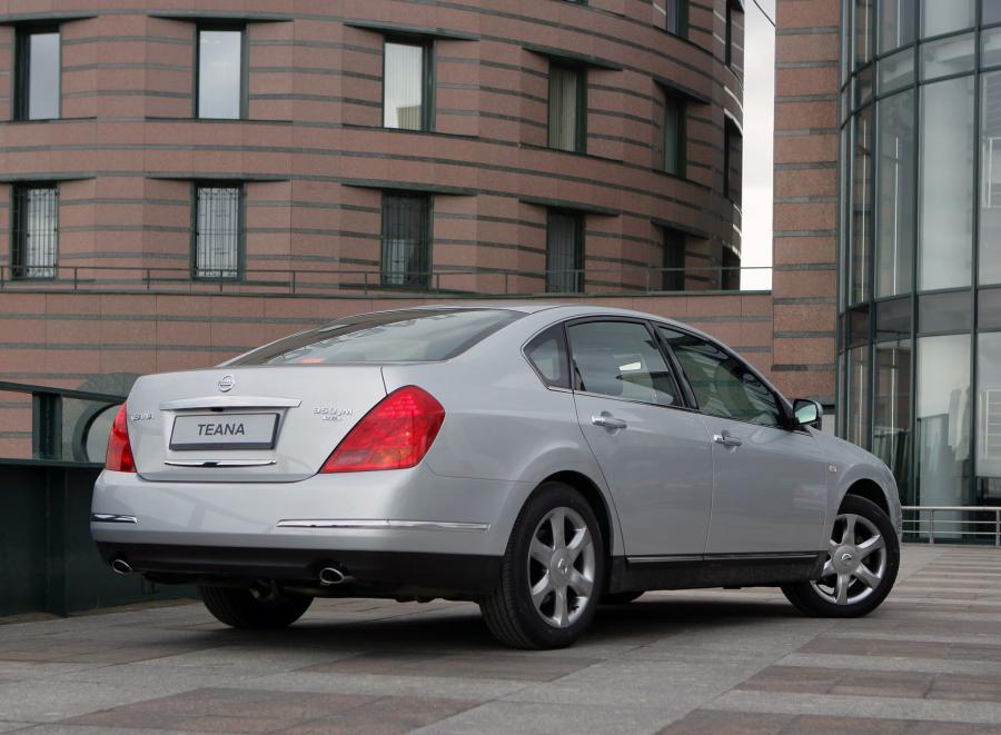  Nissan Teana 2006 года  (фото 6 из 23)